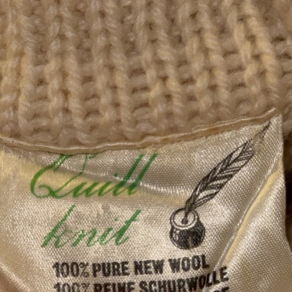 Vintage Quills Knit 100% Wool Irish Hand Knit Sweater - Picture 8 of 9